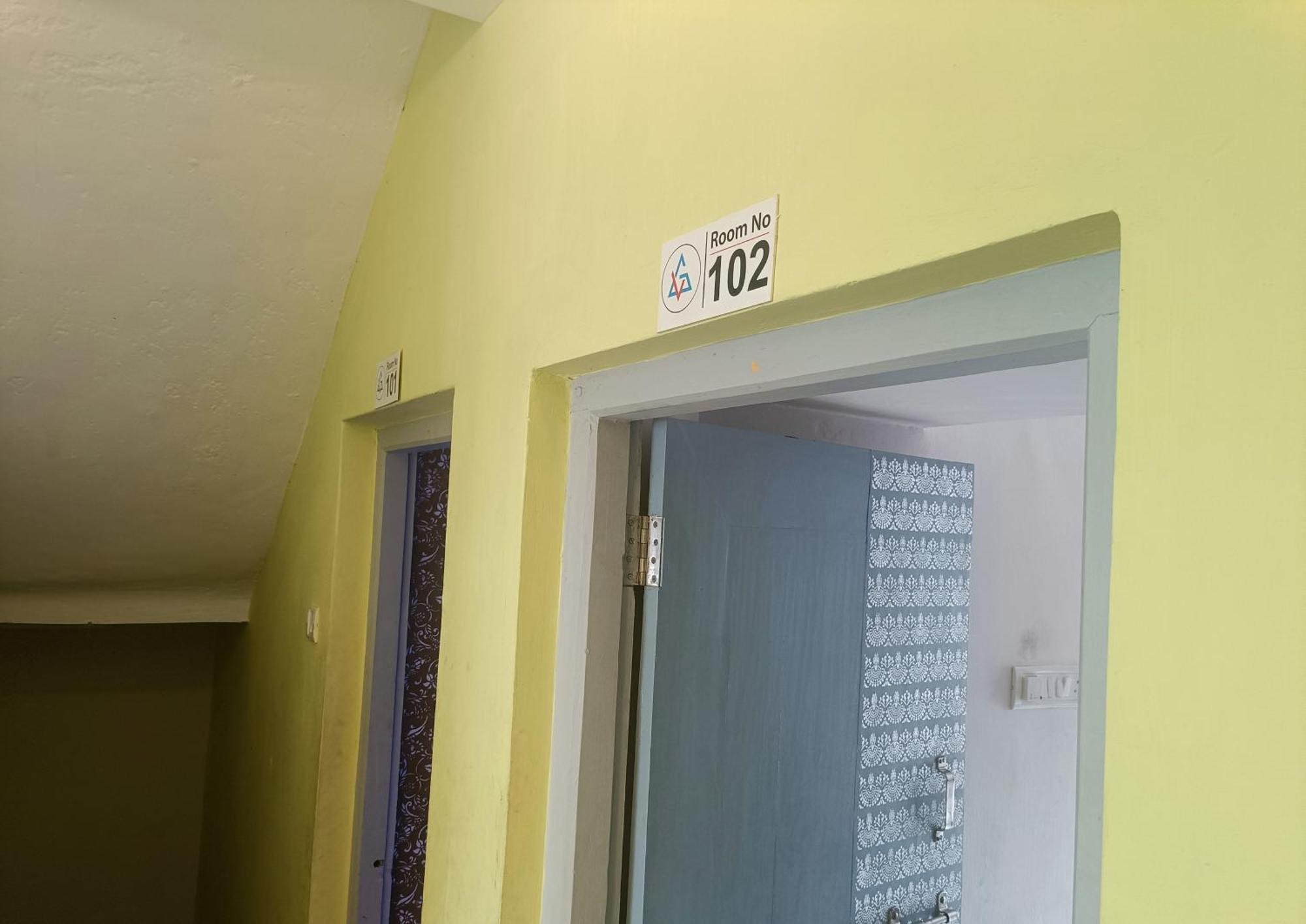 Hotel Grand View Puri Eksteriør billede