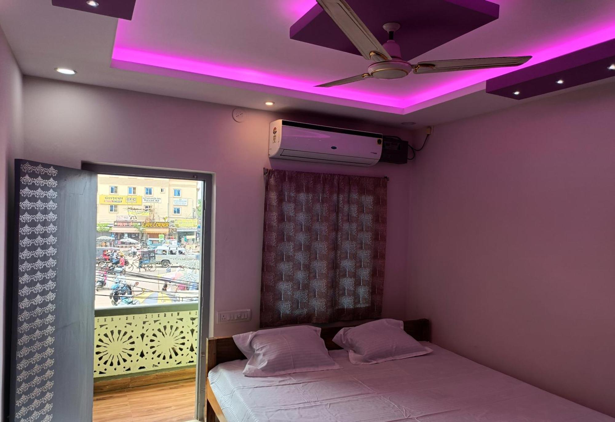 Hotel Grand View Puri Eksteriør billede